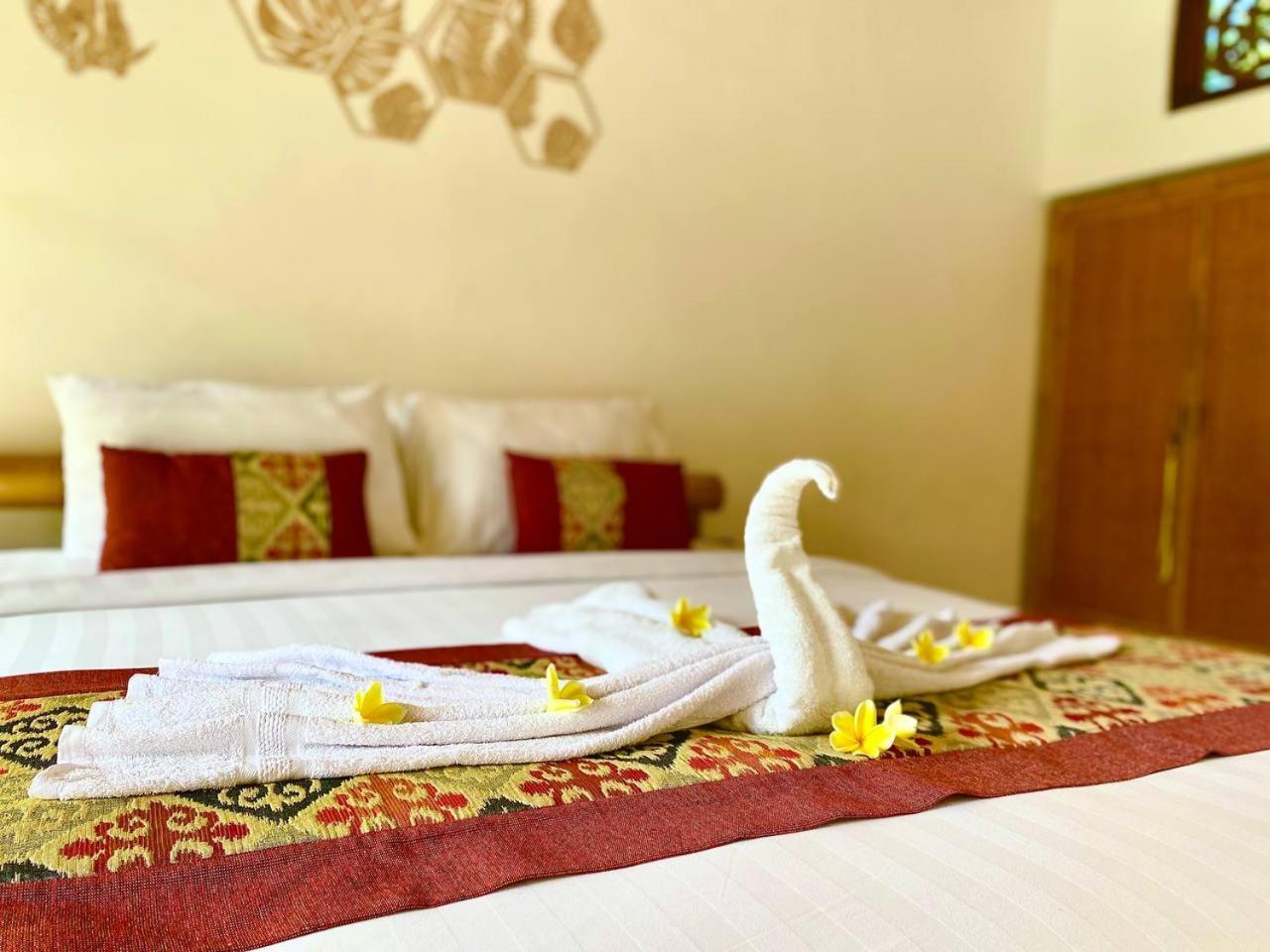 Narafa'S Guest House Jasri Ngoại thất bức ảnh